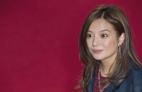 娱乐圈吃瓜女明星是谁啊,揭秘那些被热议的八卦主角